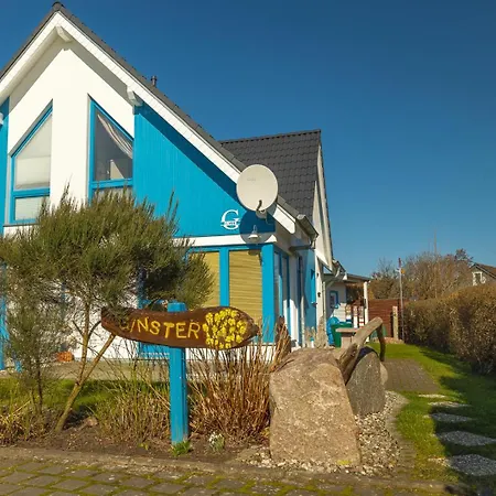 Holiday home Ginster *